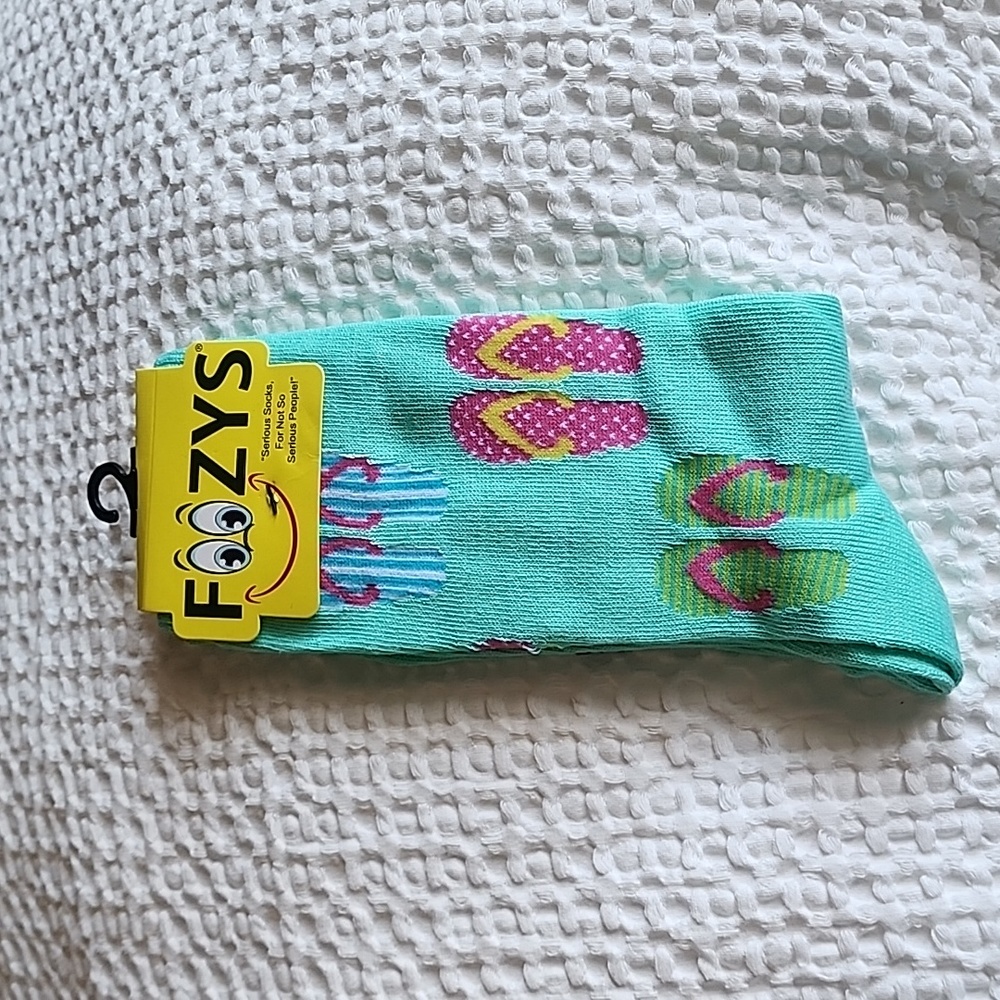 3/$20 Foozy Funny Flip Flop Socks!
